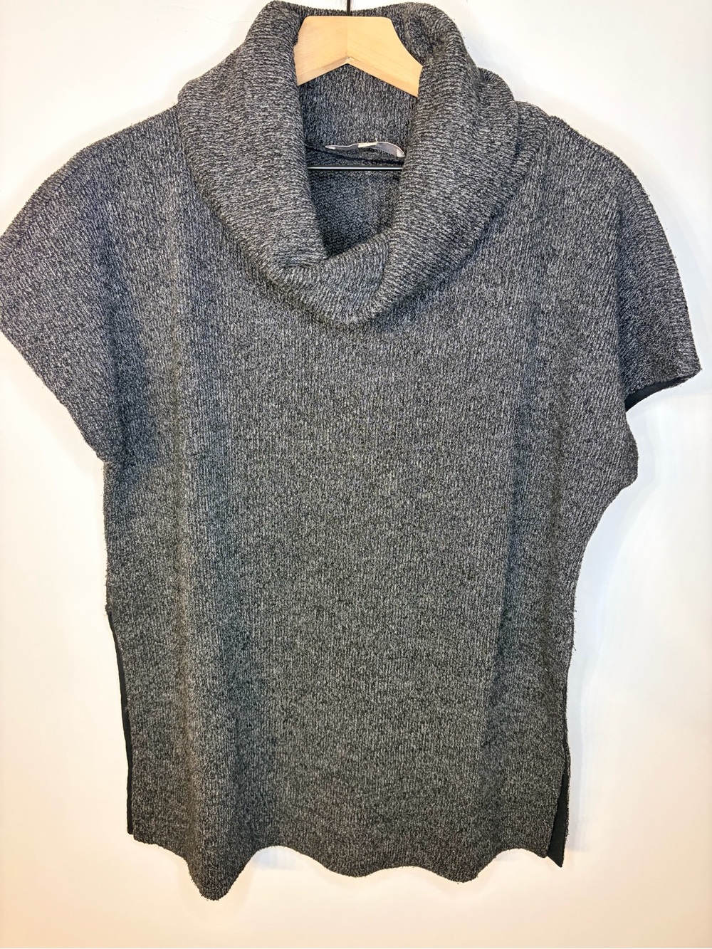 LOFT Women’s Marled Black & Gray Cowl Neck Short Sleeve Side Slit Sweater, Small